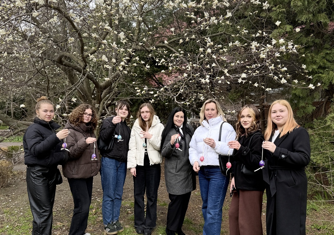 Детальніше про статтю Як Великдень на дворі – так і писанка на столі: творчий майстер-клас у ПДАУ